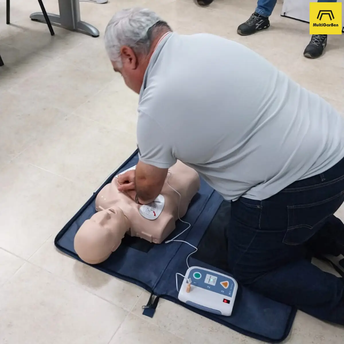 Formación Primeros Auxilios y DESA